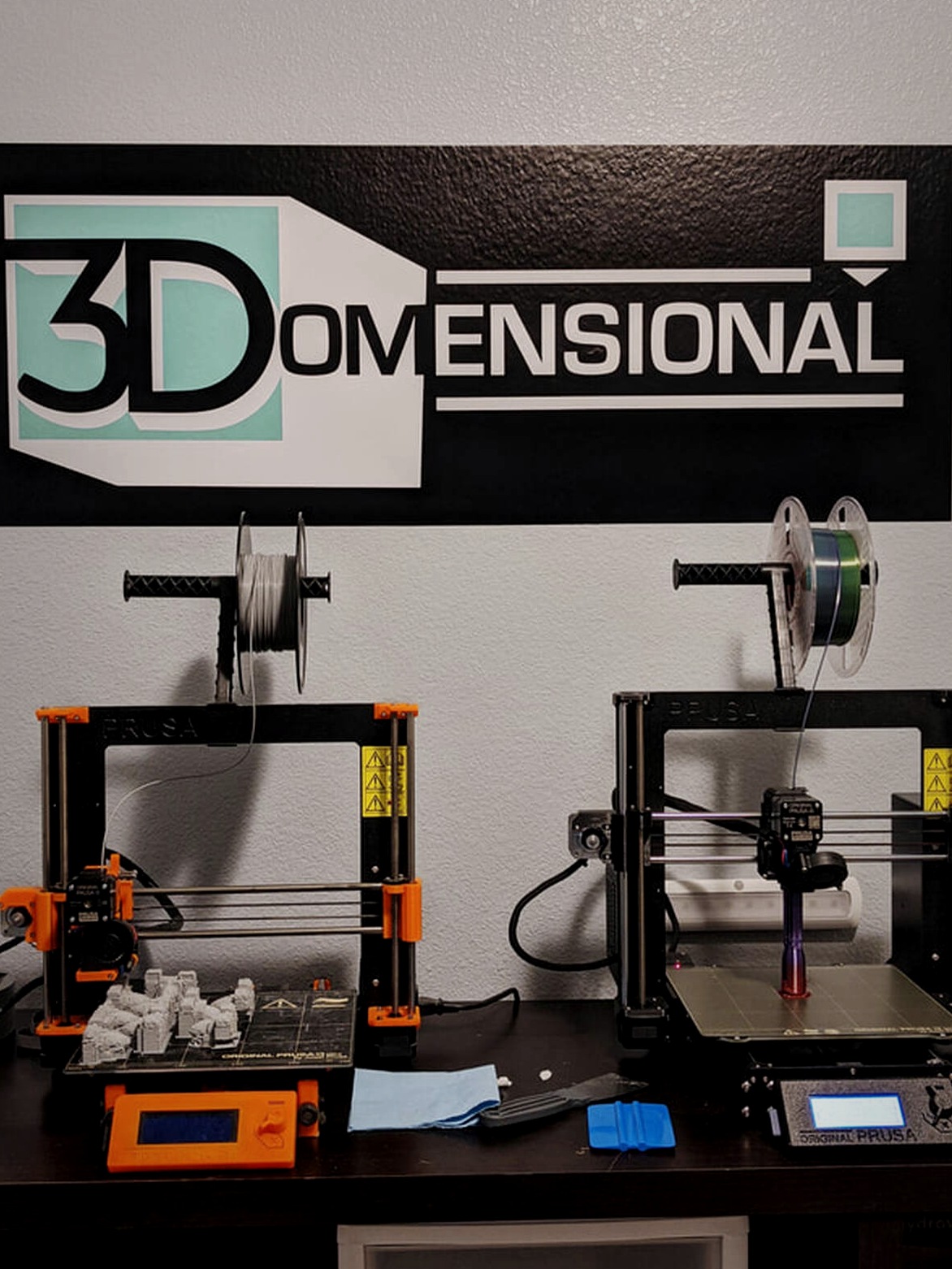 3Domensional studio — Prusa 3D printers with branded wall decal